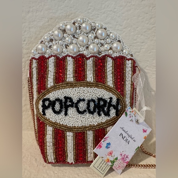 Made in India Handbags - MADE IN INDIA VIRAL POPCORN BEADED BAG- NWT